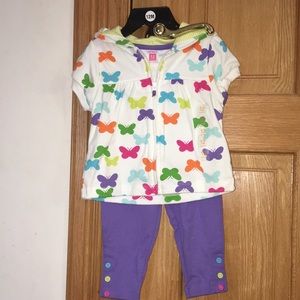 NWT Carter’s 2-piece set hooded jacket short sleeve and pants size 12 months